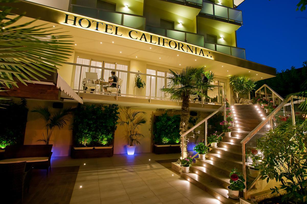 California Pastry Hotel Cervia Exterior photo